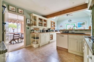 Kitchen- click for photo gallery